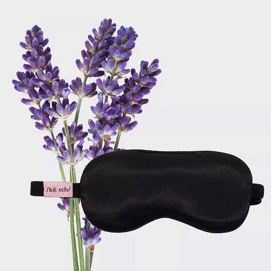 The Satin Lavender Weighted Eye Mask, 1 Piece, KT